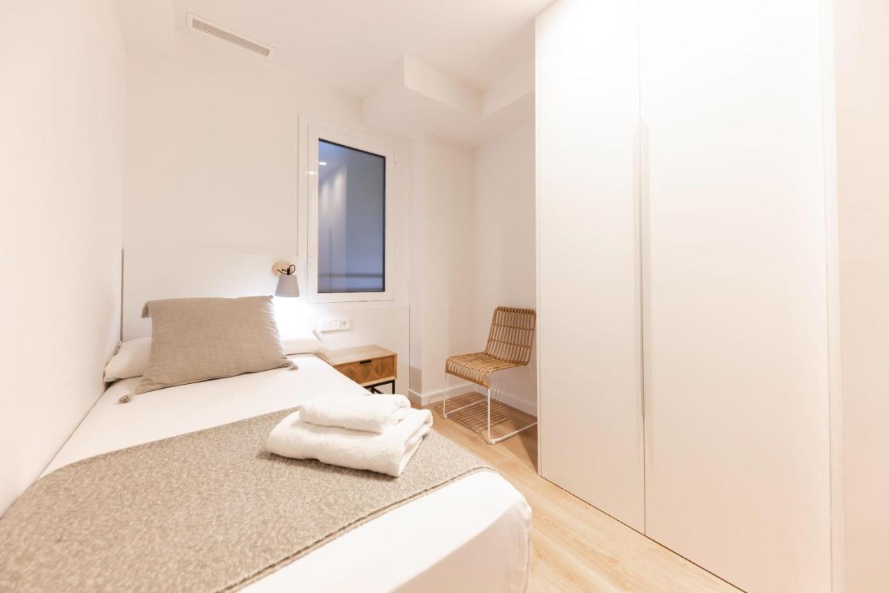 Bravissimo Falco, 3 Bedrooms And Balcony Жирона Экстерьер фото
